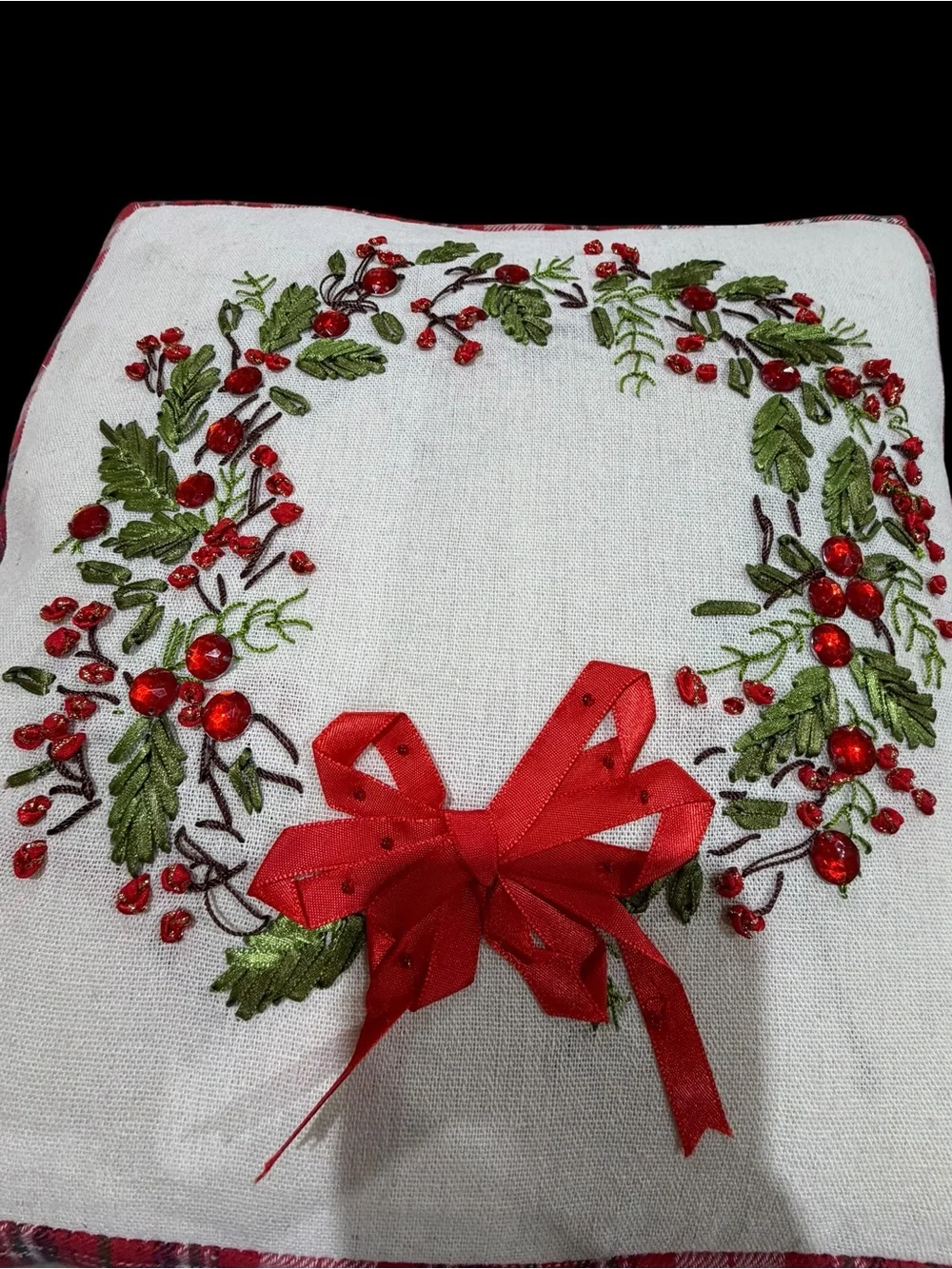NWT Red Plaid Holiday Throw Pillow Set - Christmas Tree & Wreath